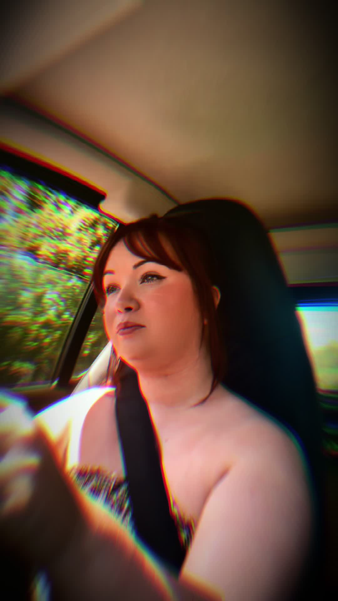 @Em_Rose240292