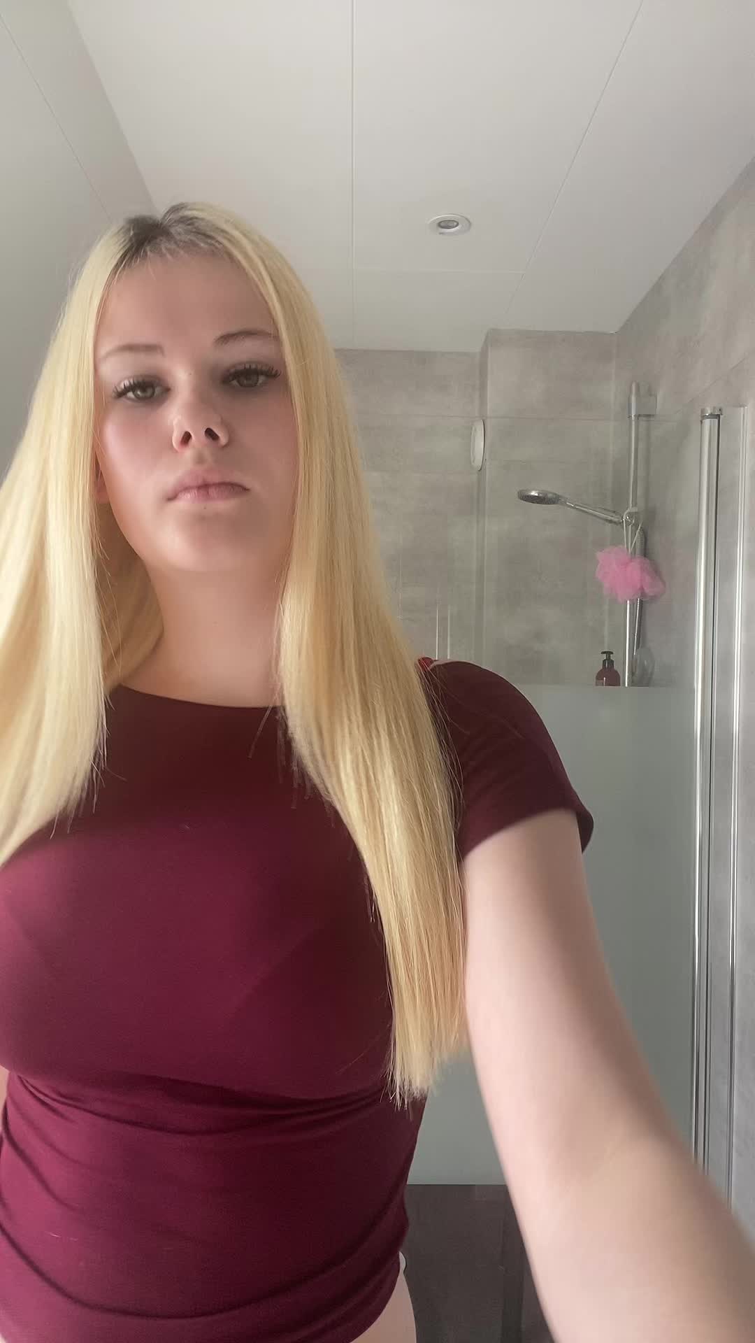 @𝐋𝐢𝐥𝐨❣️