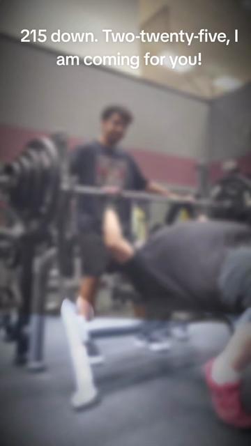 @KingPanda916$