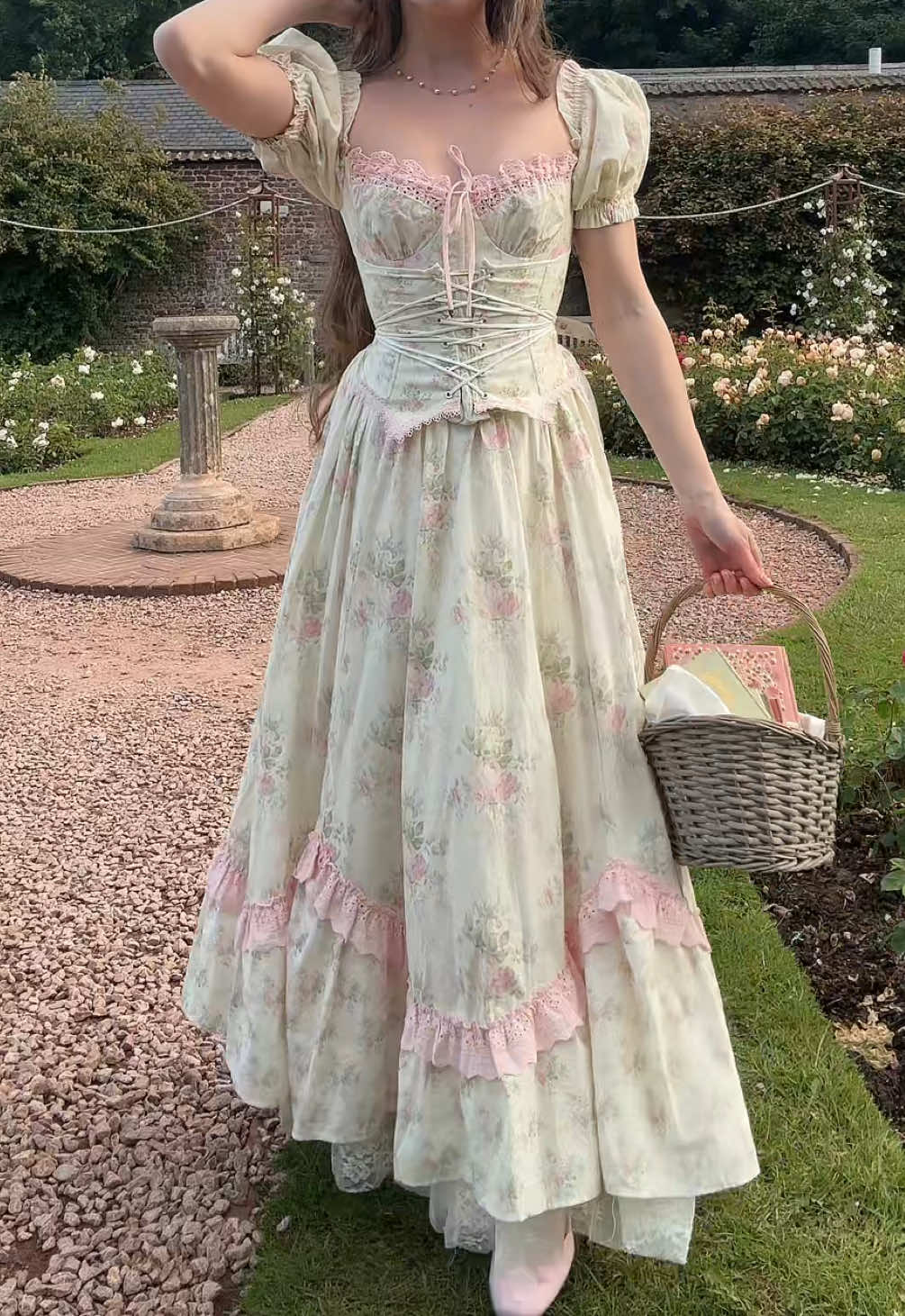 @𝒫𝑒𝓃𝑒𝓁𝑜𝓅𝑒 ୨୧