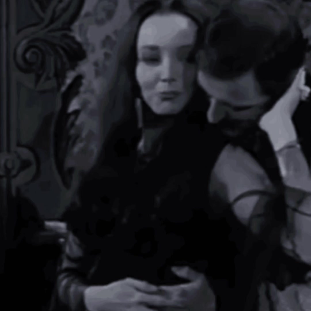 @thecarolynjones