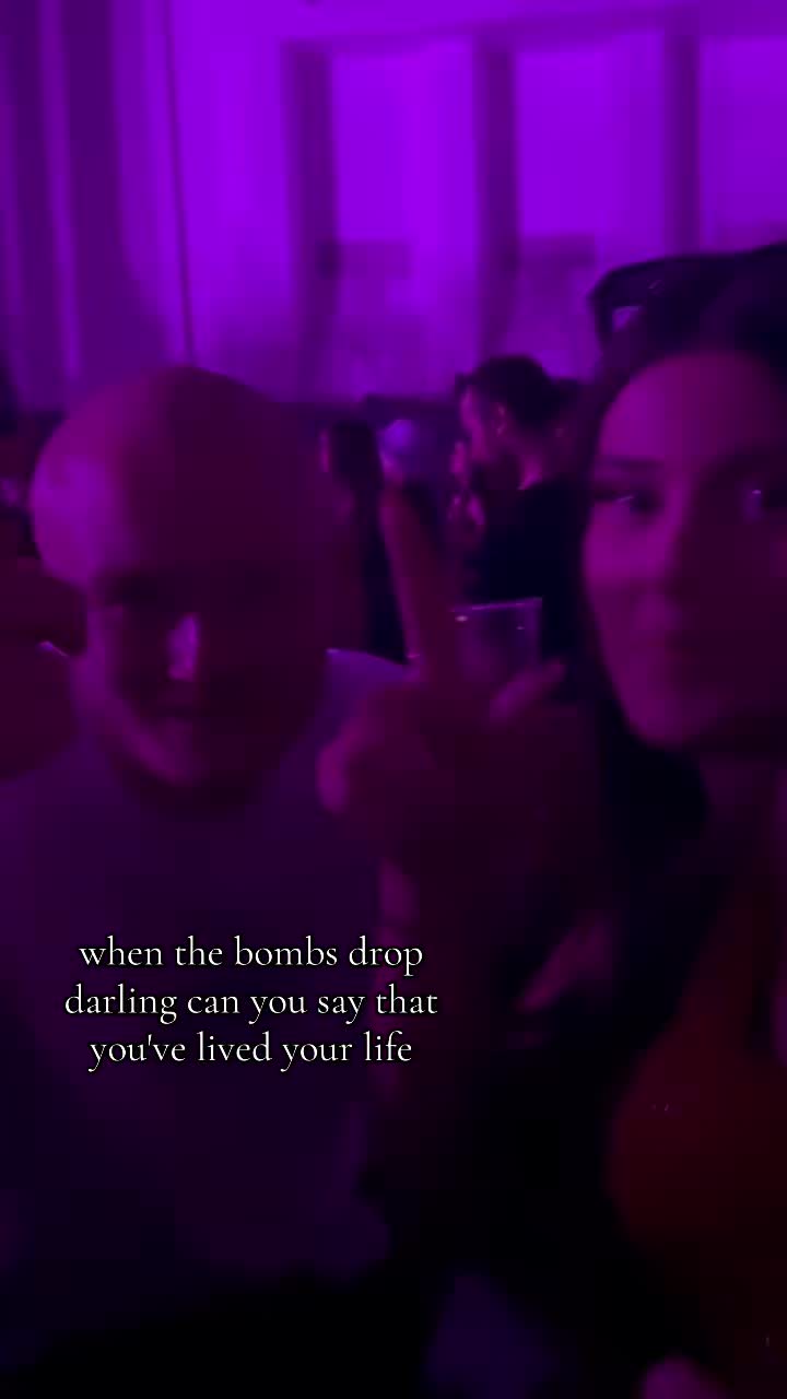 @whatadisgrace🙃