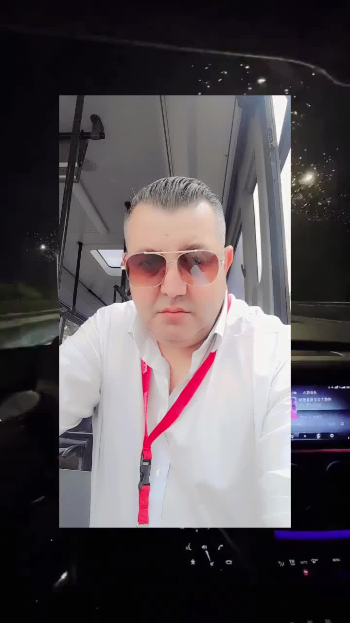 @🚍Ștefan ✅️