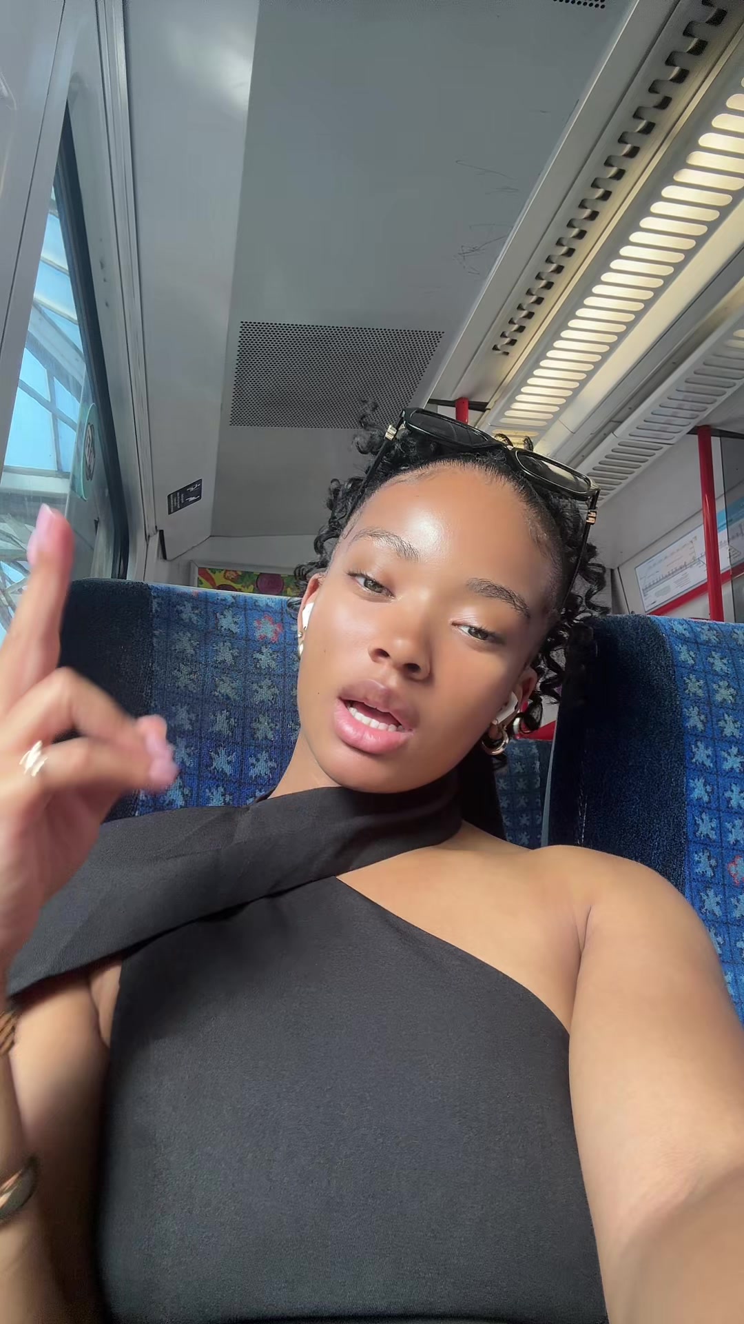 @YoungAthena