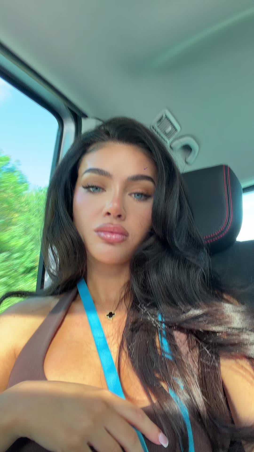 @Chloe Elizabeth