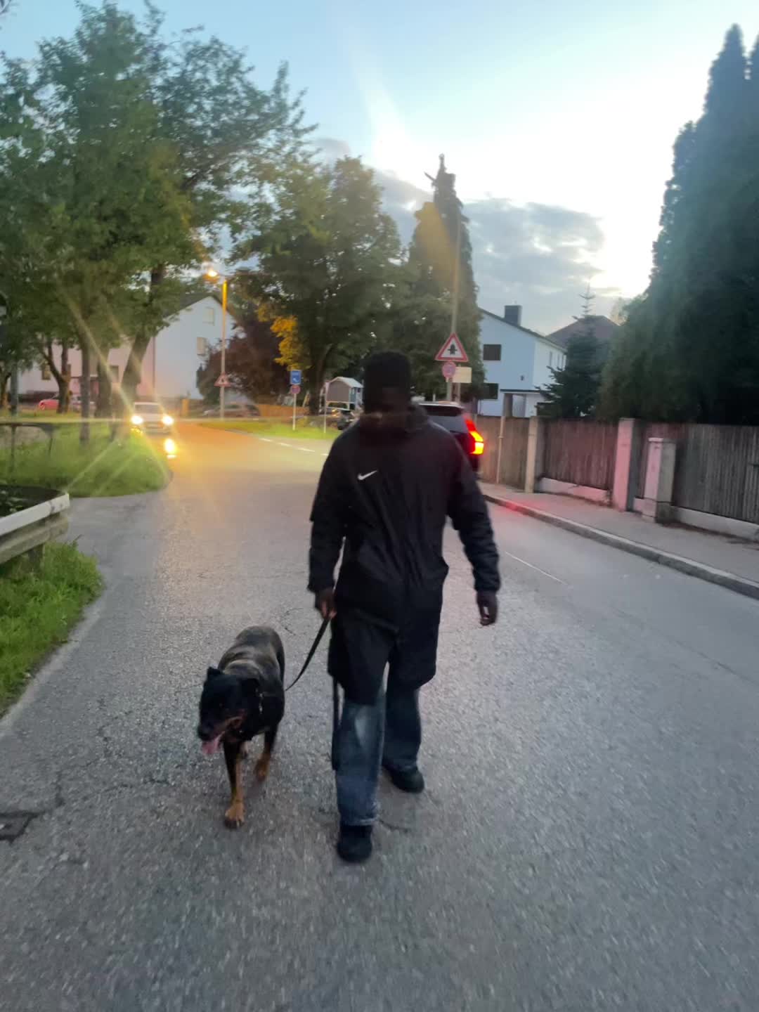 @𝘔𝘶𝘴𝘵𝘪 𝘔𝘢𝘺𝘣𝘢𝘤𝘩