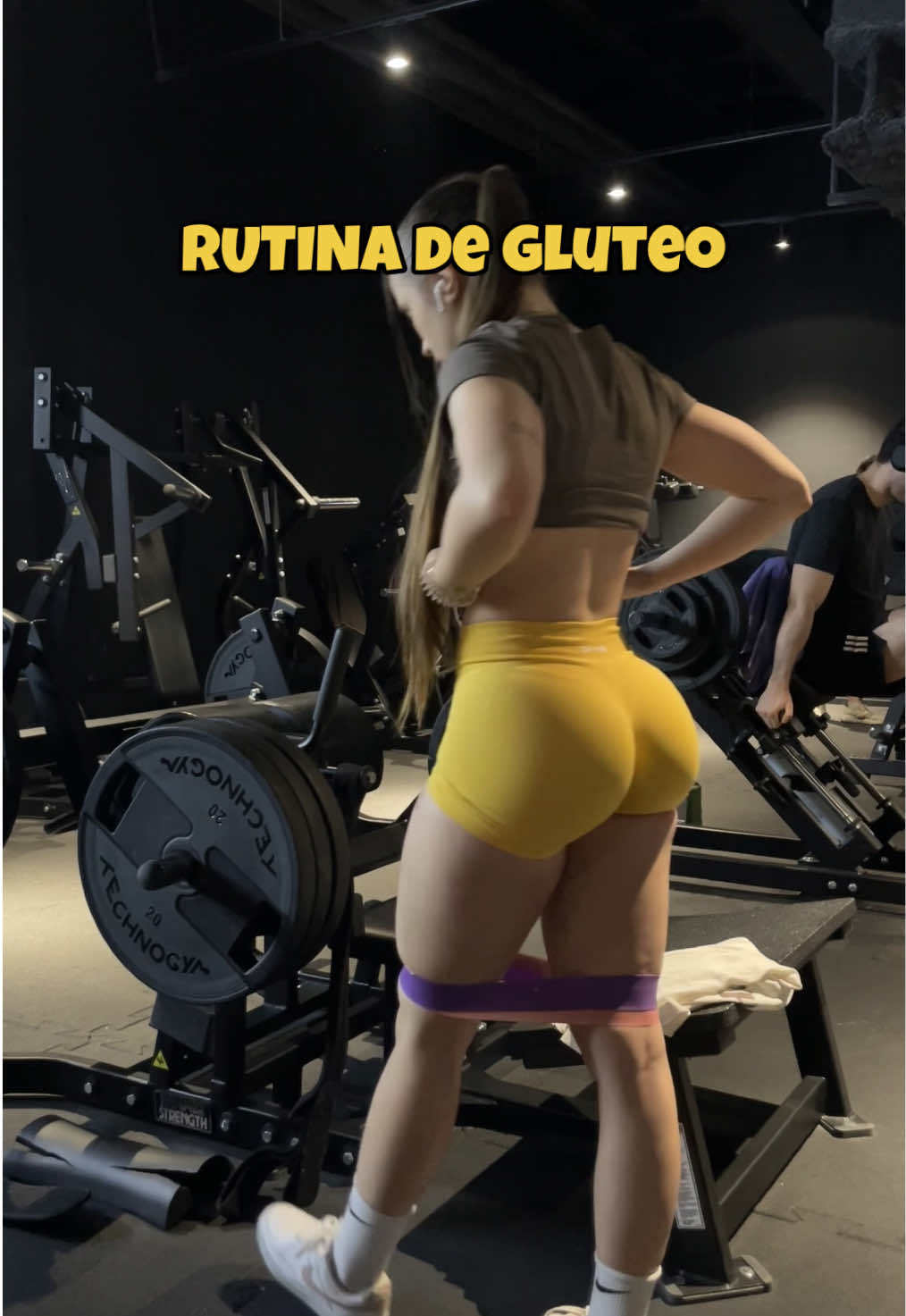 @larafittt