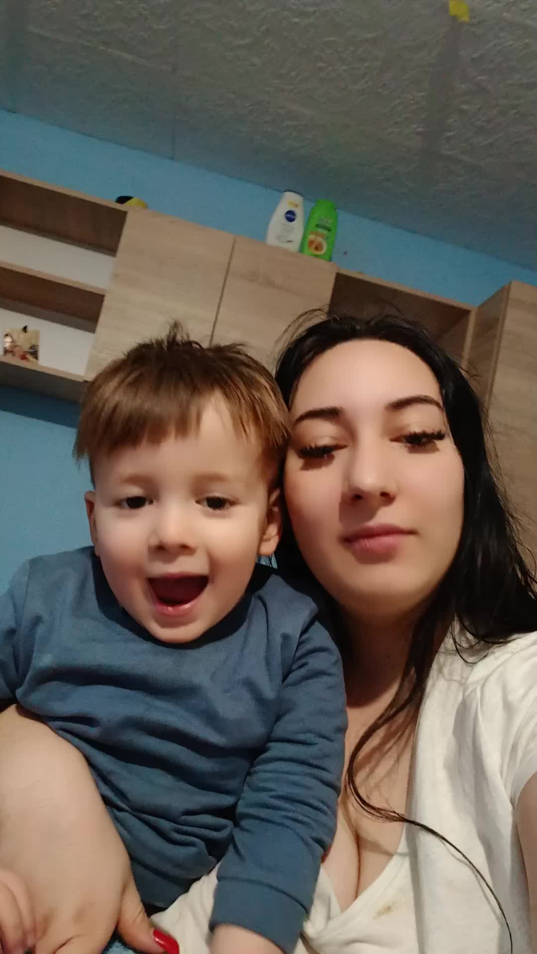 @Ýöånà Ýøäná