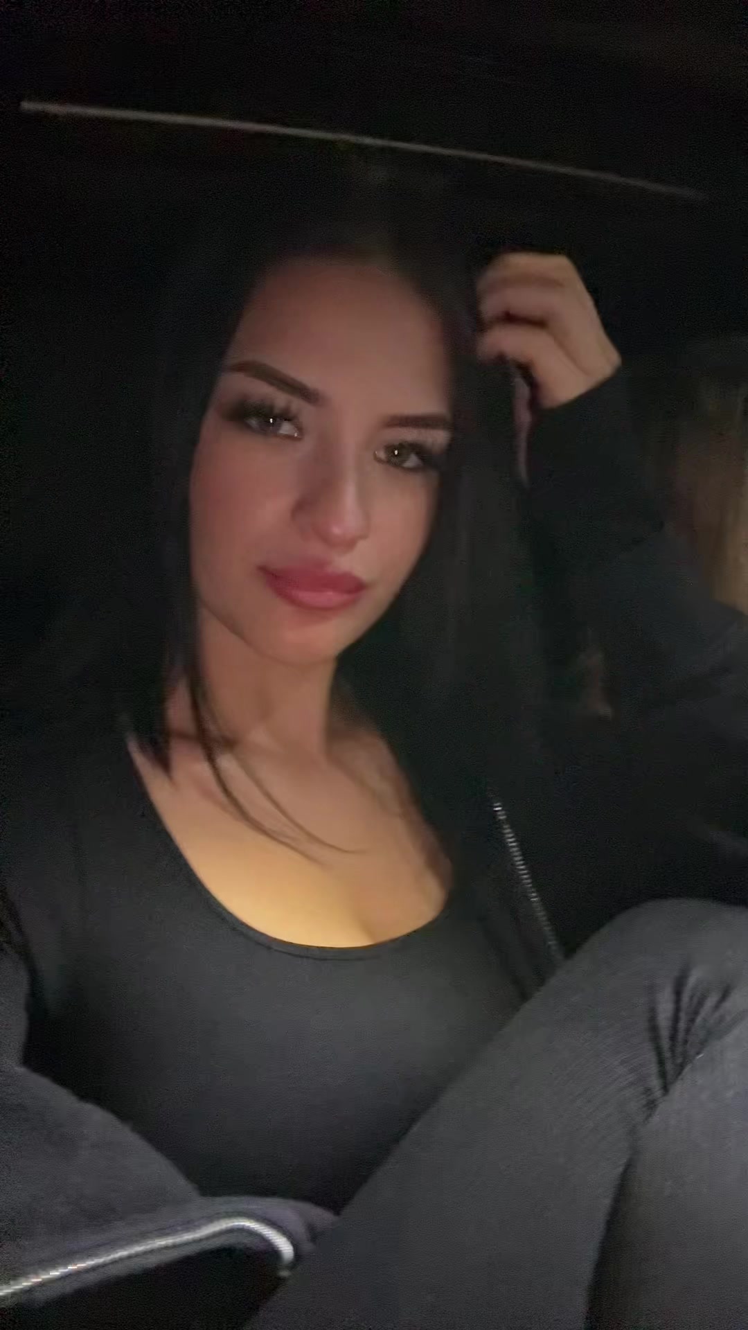 @jaskova