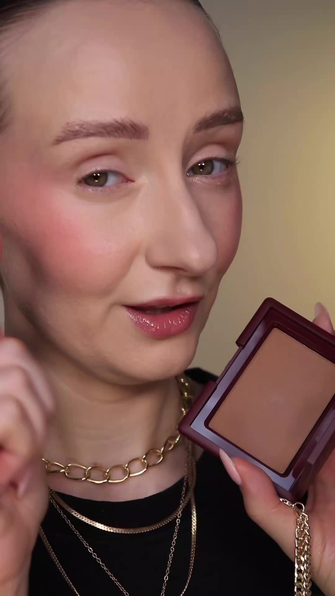 @helga.mua.makeup