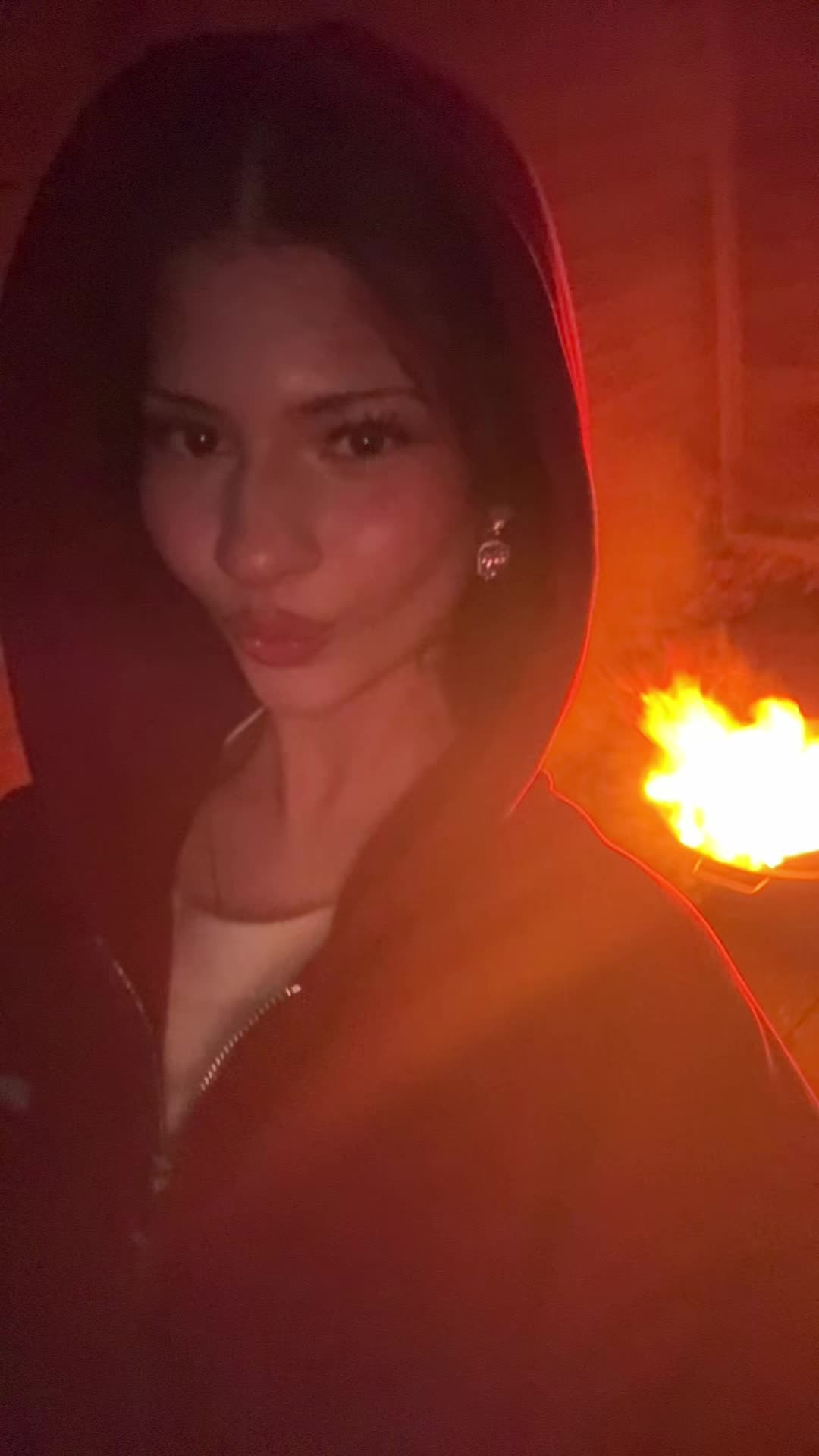 @E