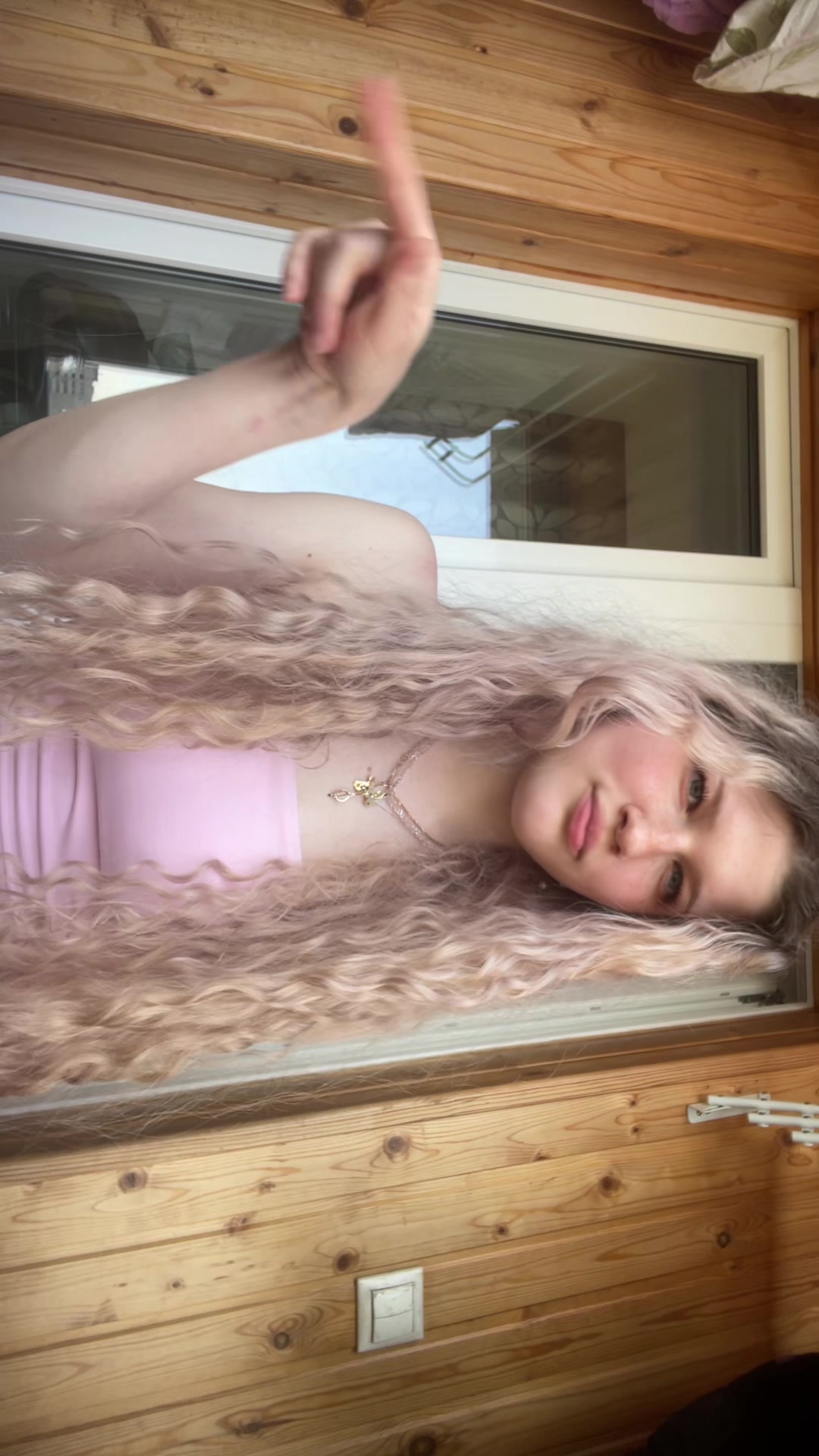 @waistti