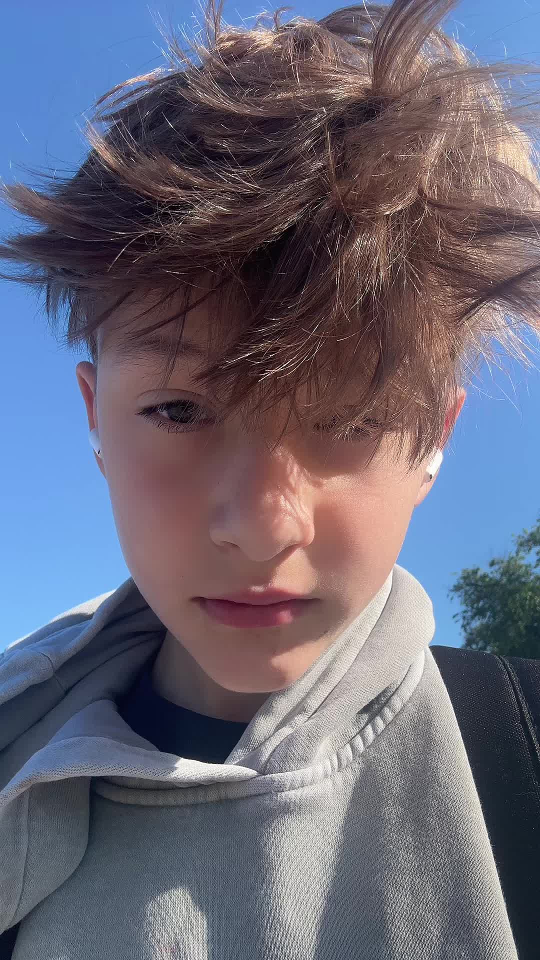 @yourboydexter