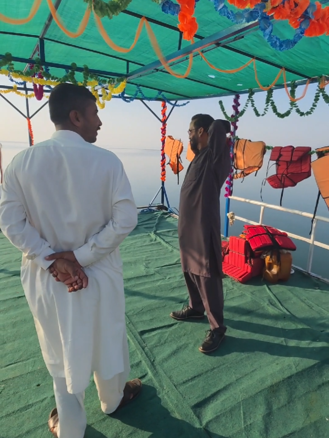@®️®️𝕣ꪖꪗꫝꪊડડ®️®️ ریاض حسین