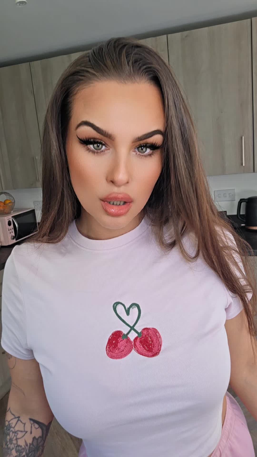 @bad girl Nina 777