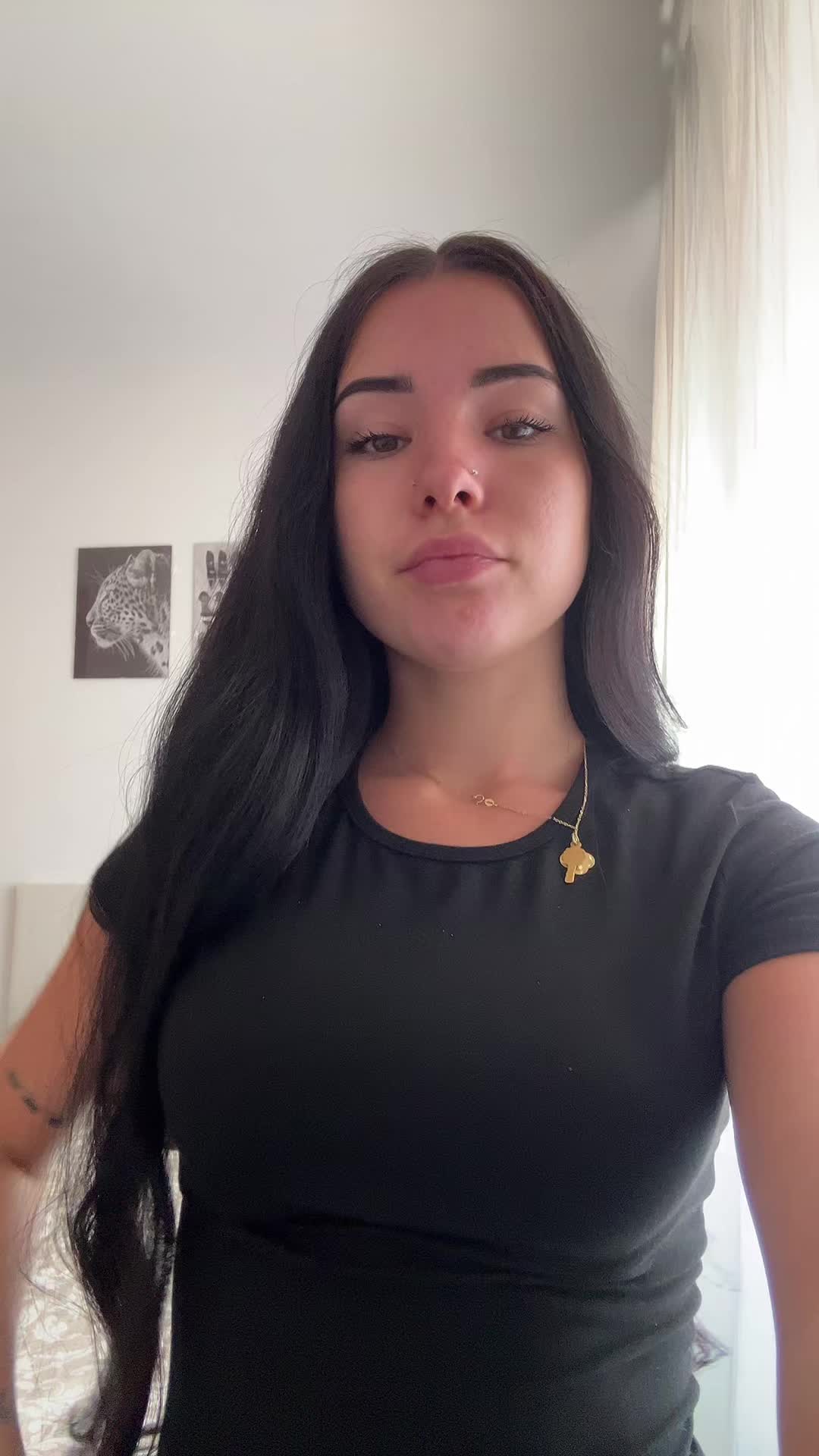 @loreeeenaa_