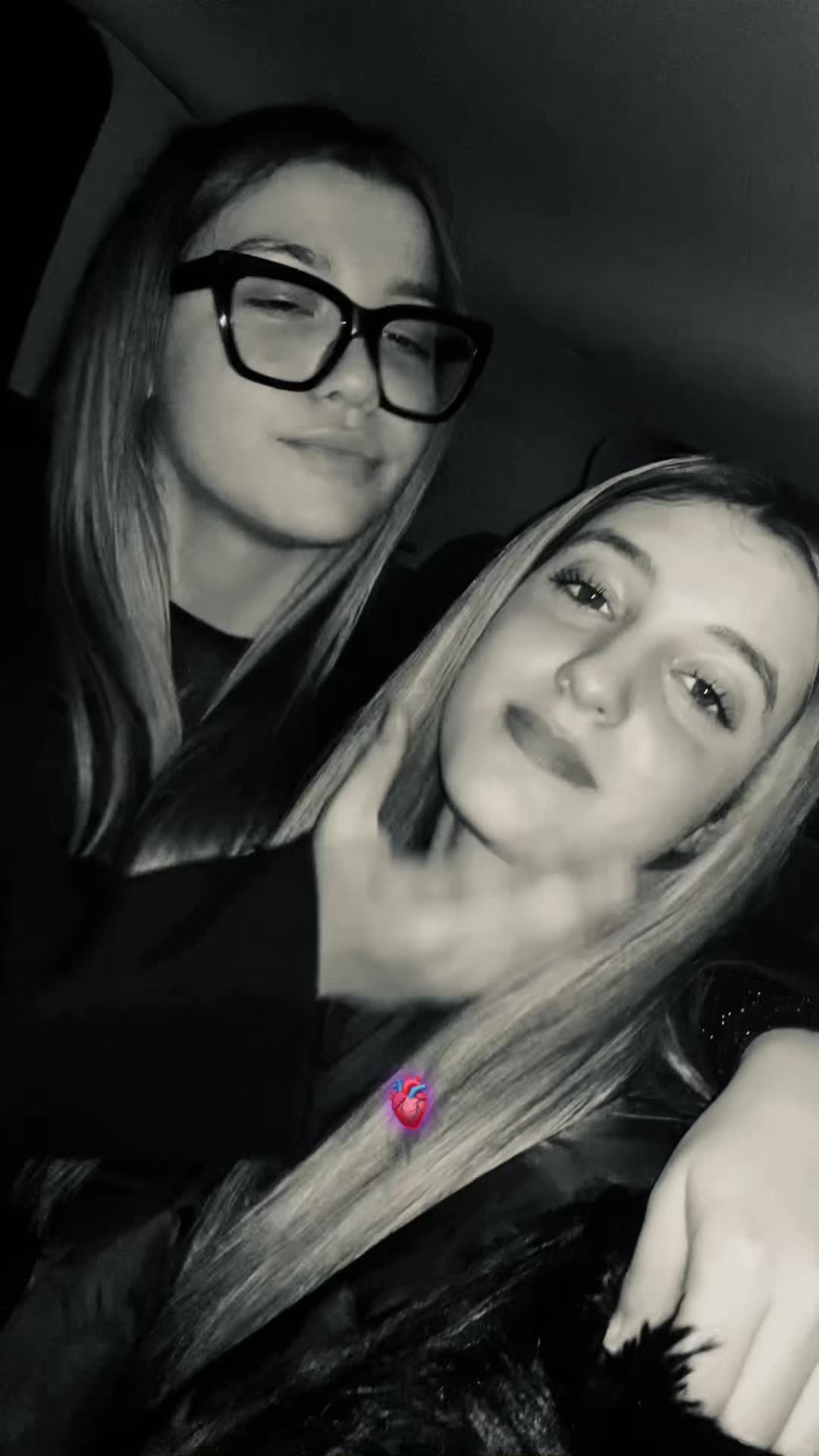 @titty