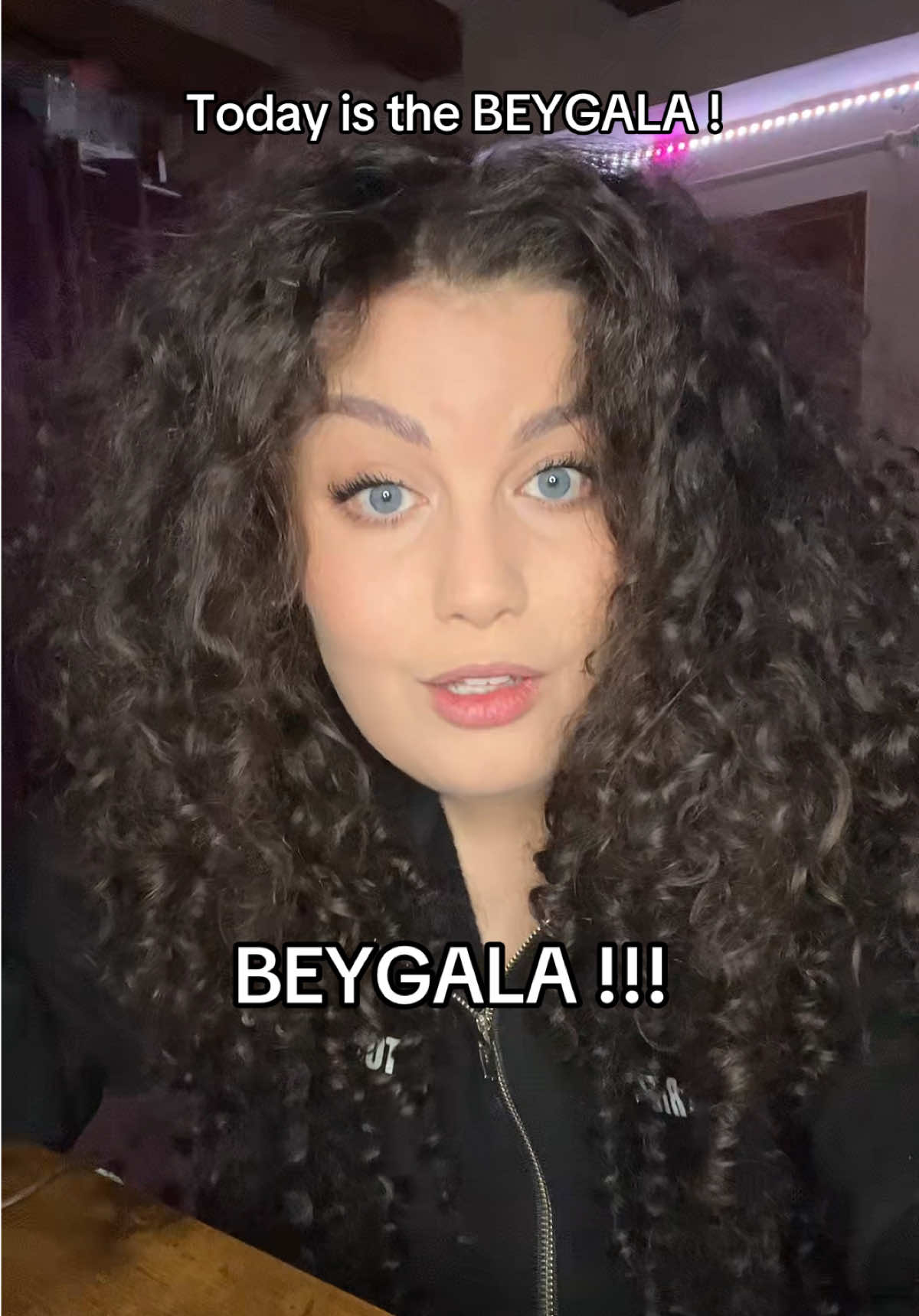 @Sarah 🐝