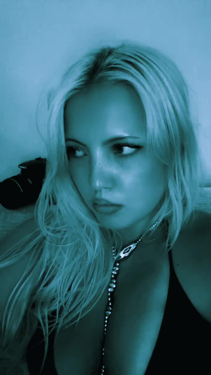 @Yovencie