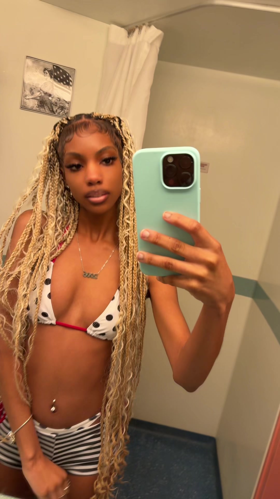 @amayaa