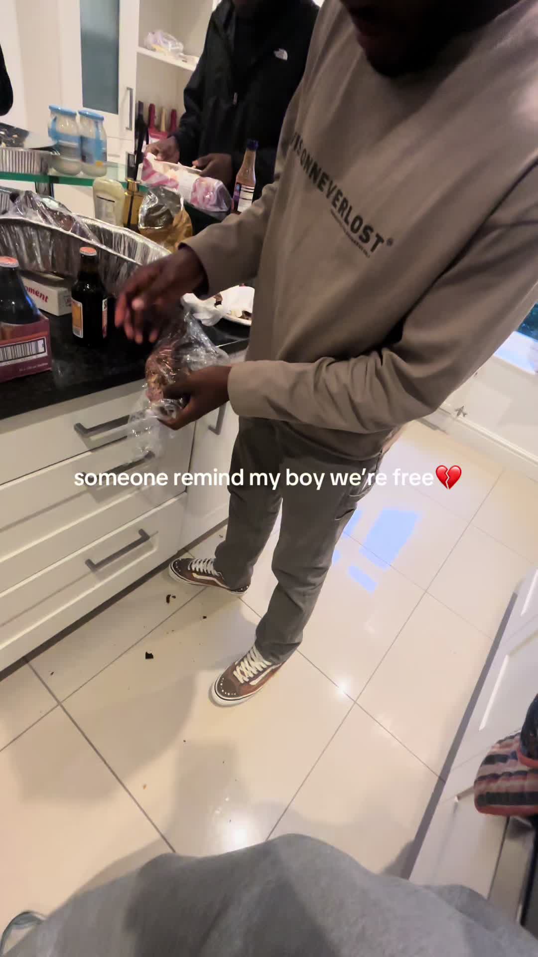 @s4intjt