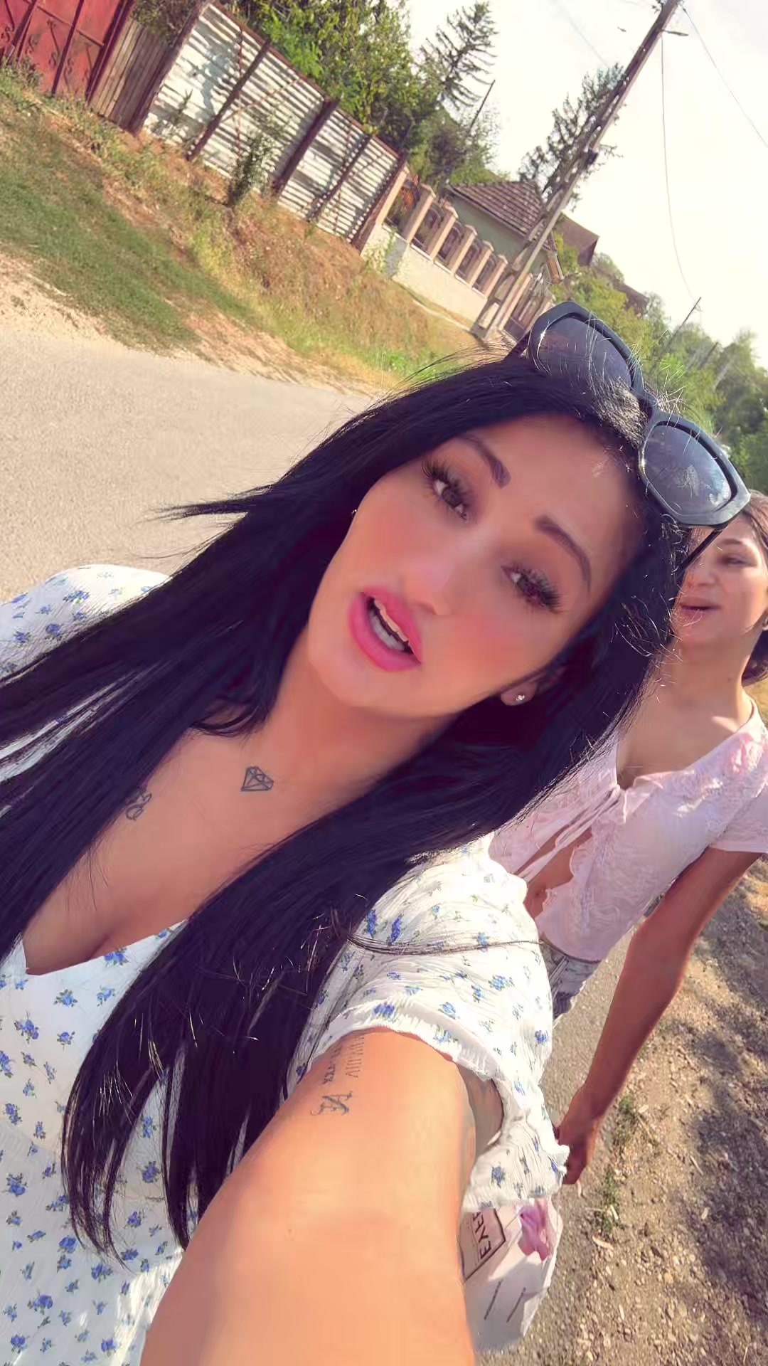 @aleale