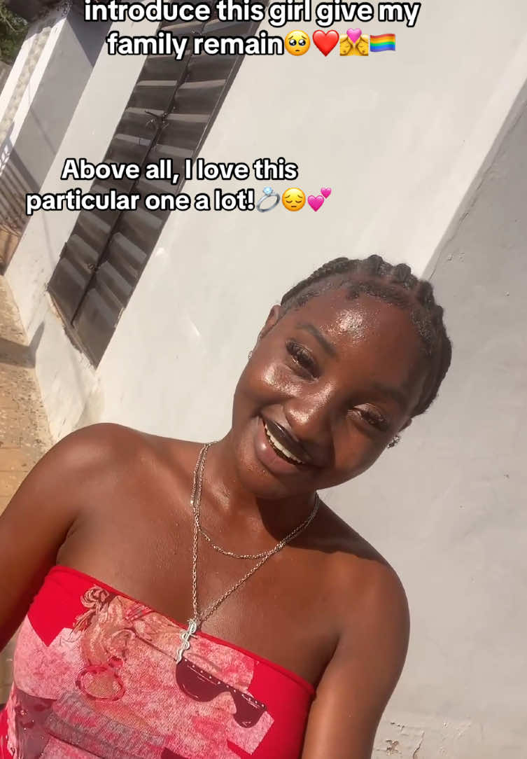 @E4ma❤️✨