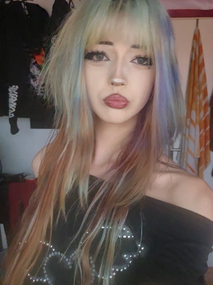 @Kiqki