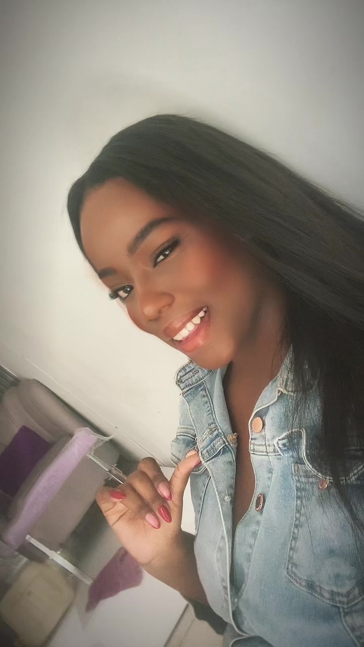 @Daniela💋