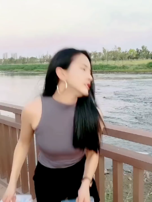 @user8872359077825
