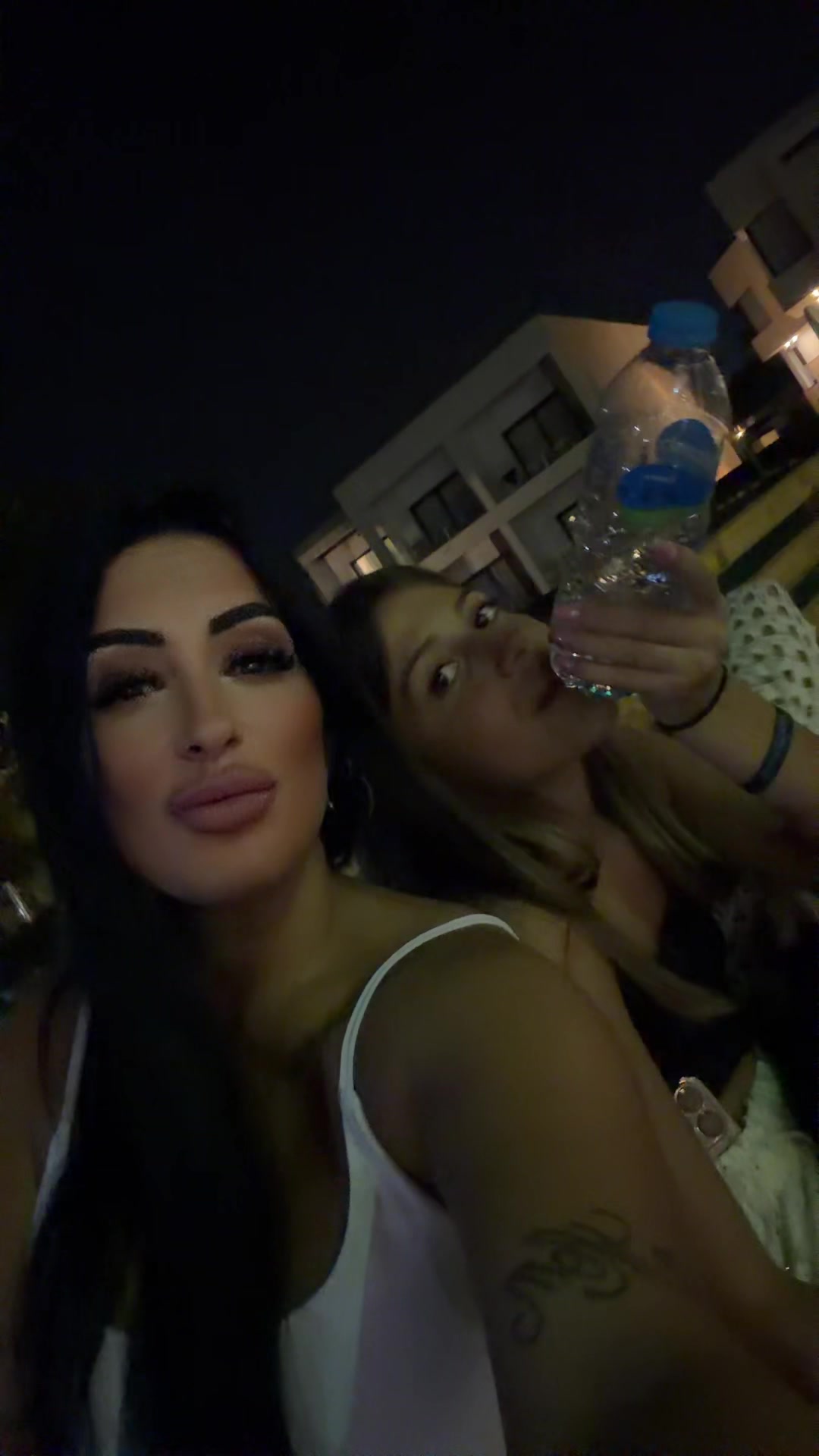@Maria