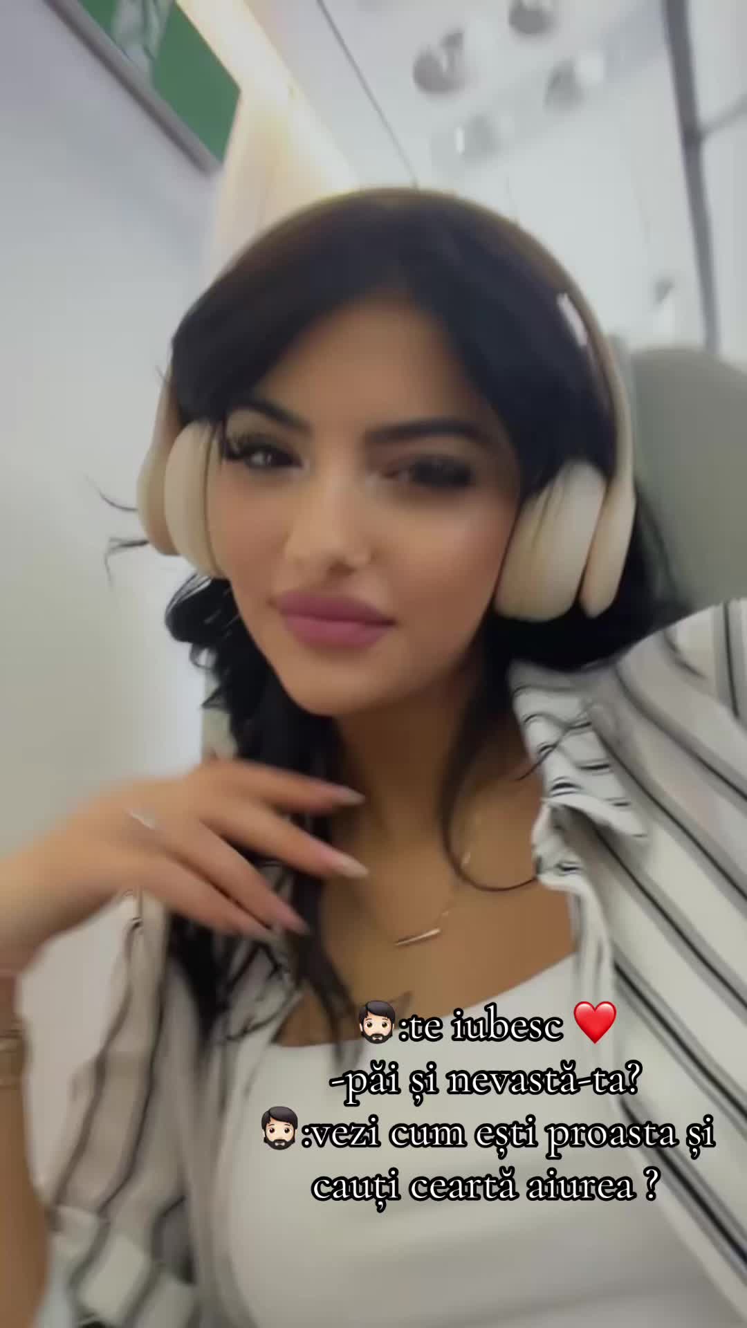 @Elenuș🧸