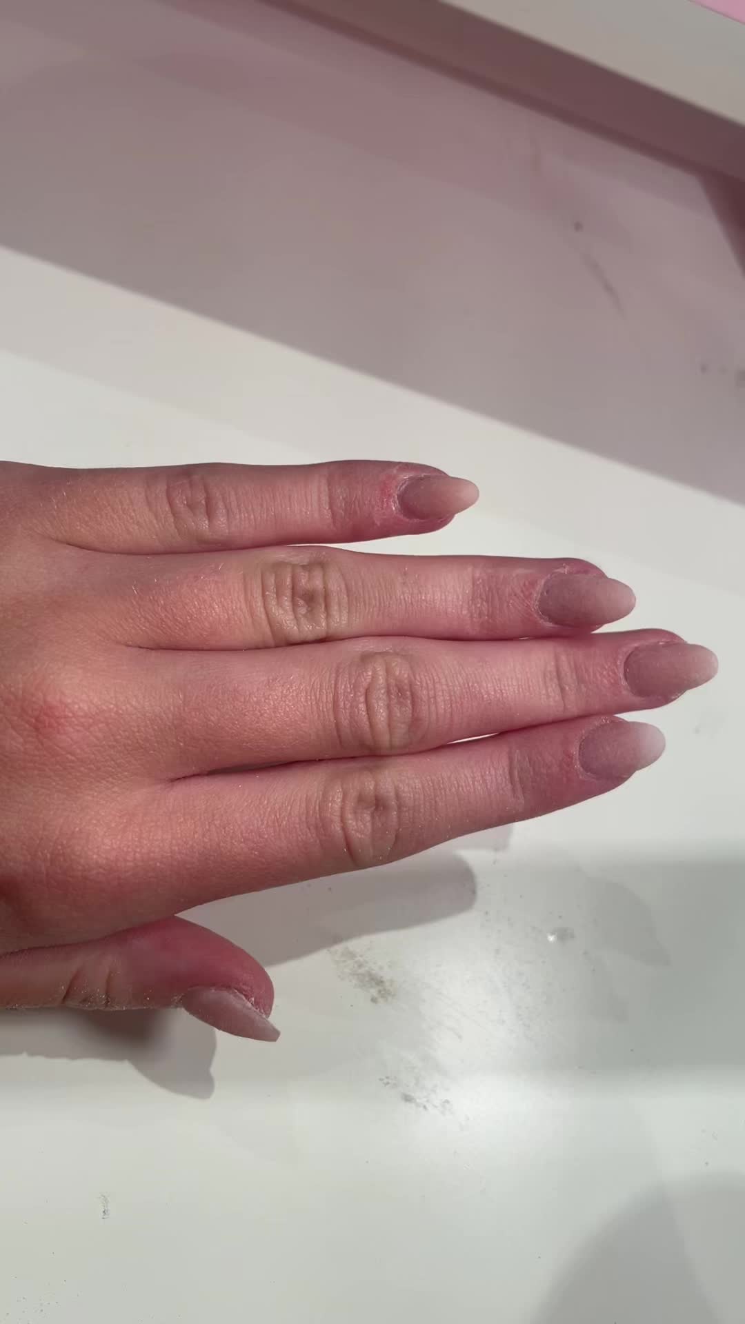 @RB Nails