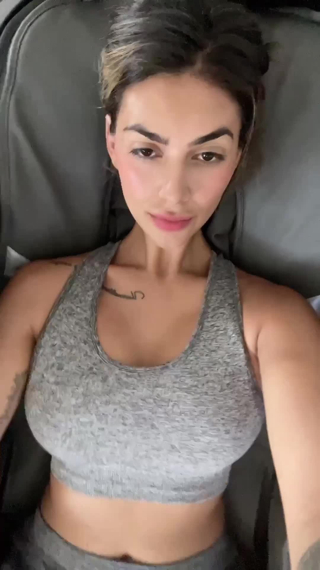 @Naiah Nikole