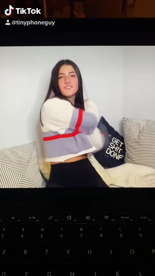 @tinyphoneguy
