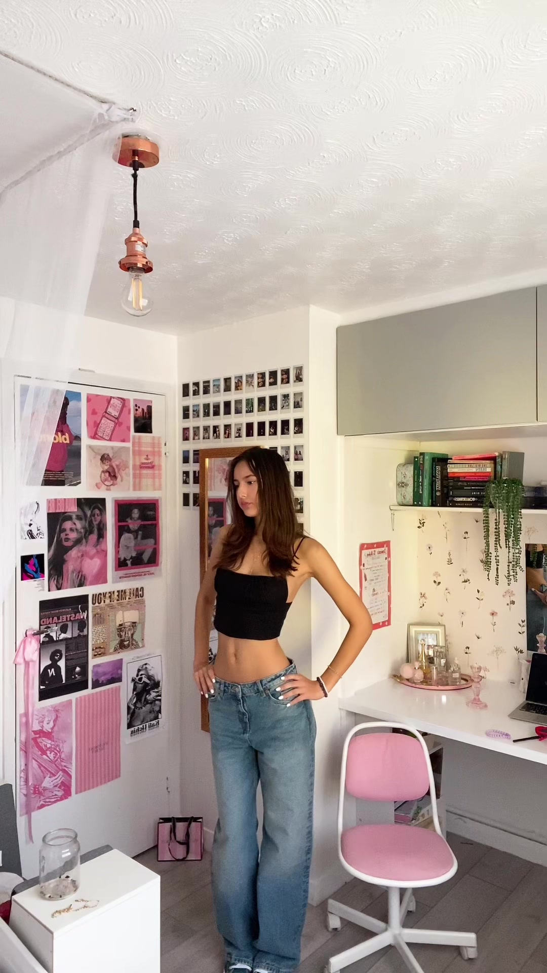 @Denisa