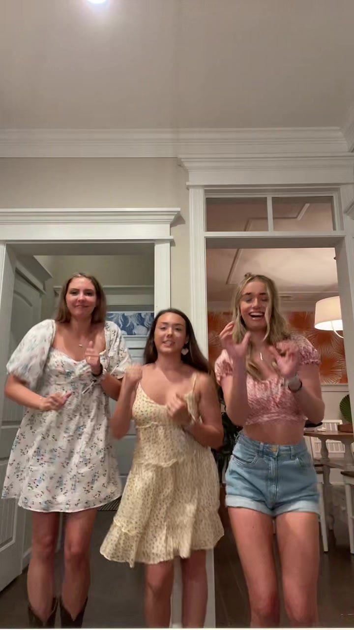 @ella🌟