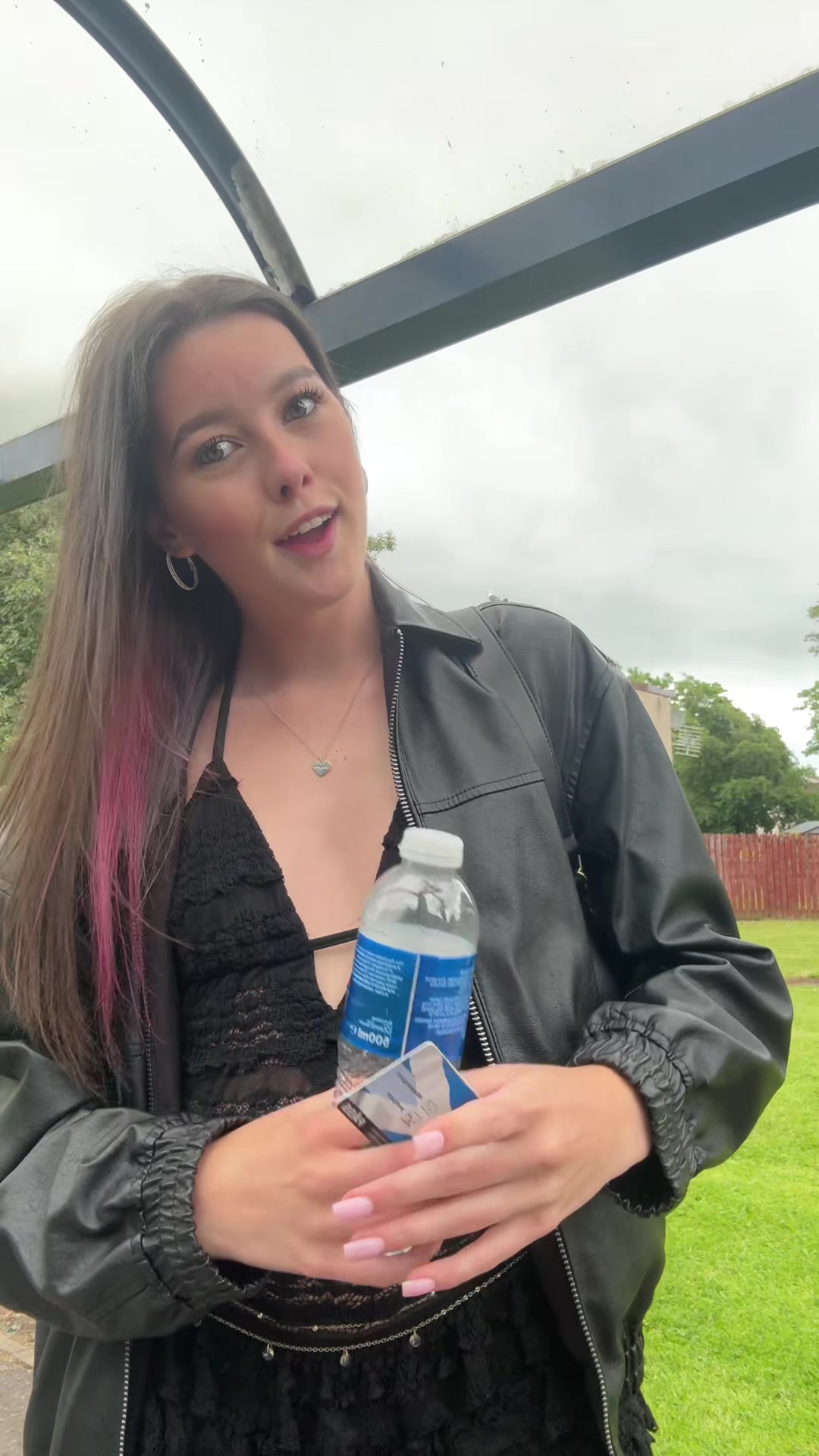 @𝐌𝐢𝐚🎀
