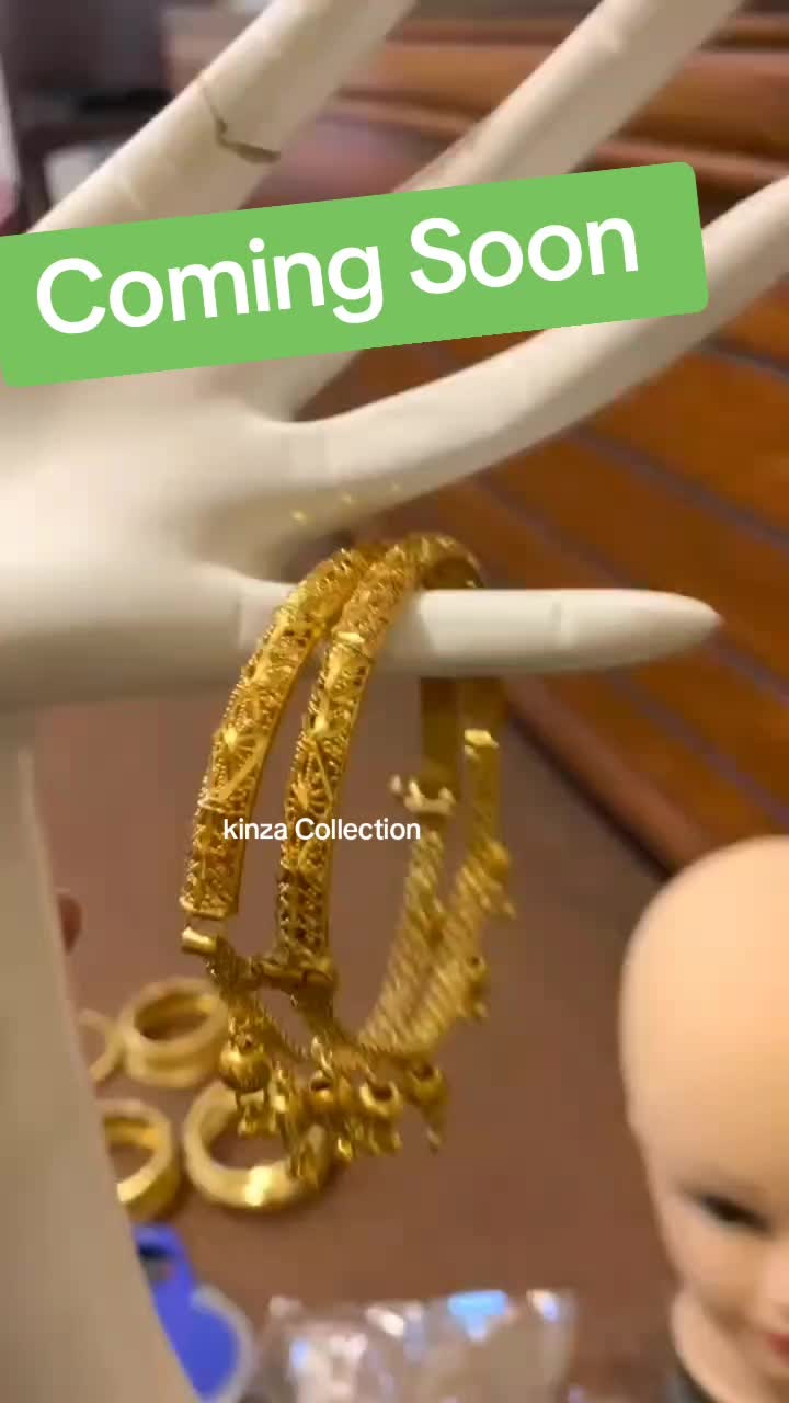 @Kinza Collection