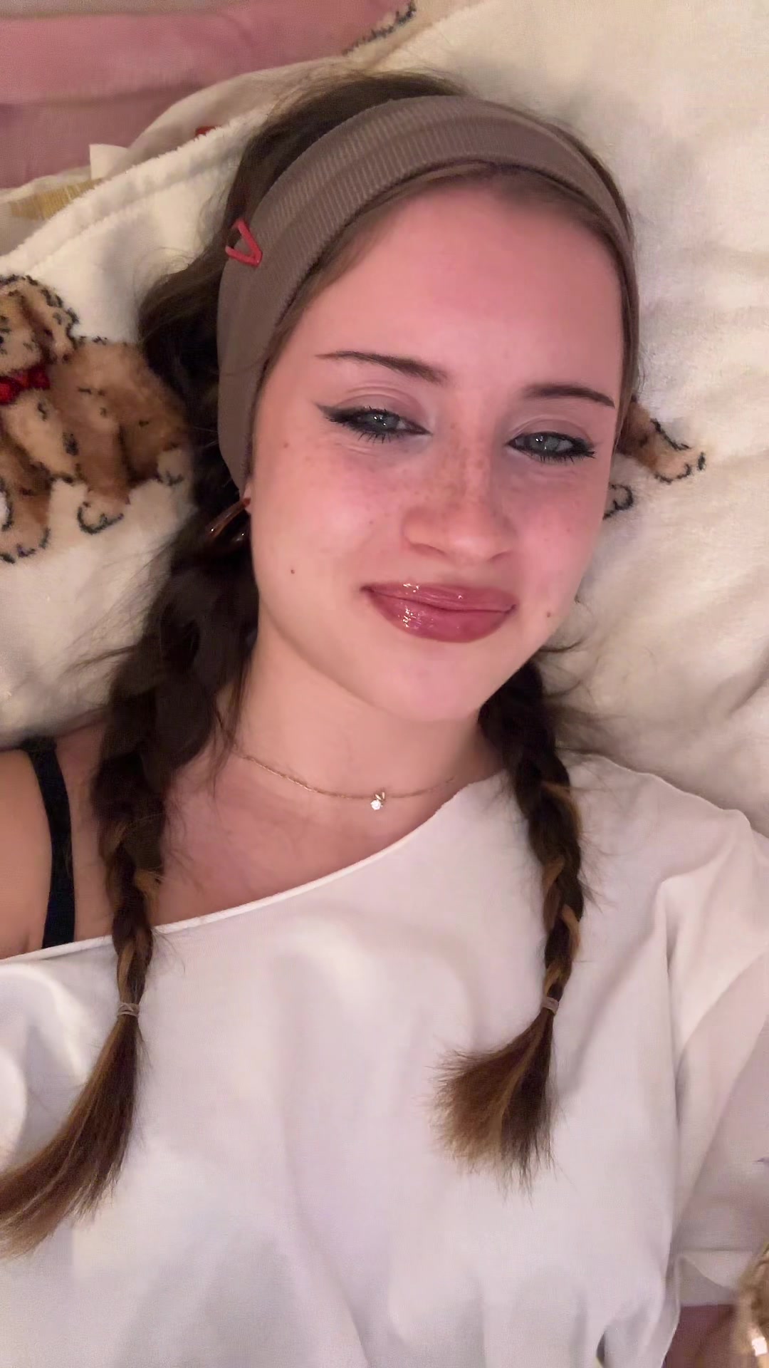 @R&eacute;ka Fl&oacute;ra 🌸
