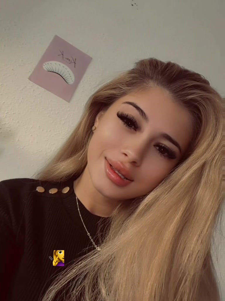 @♥️ جيورجيانا كارلا🧸