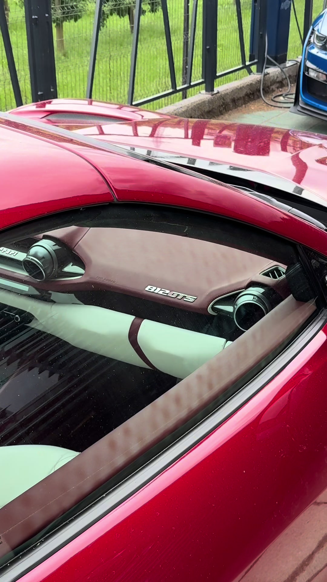 @Porsche lover🏎️💯