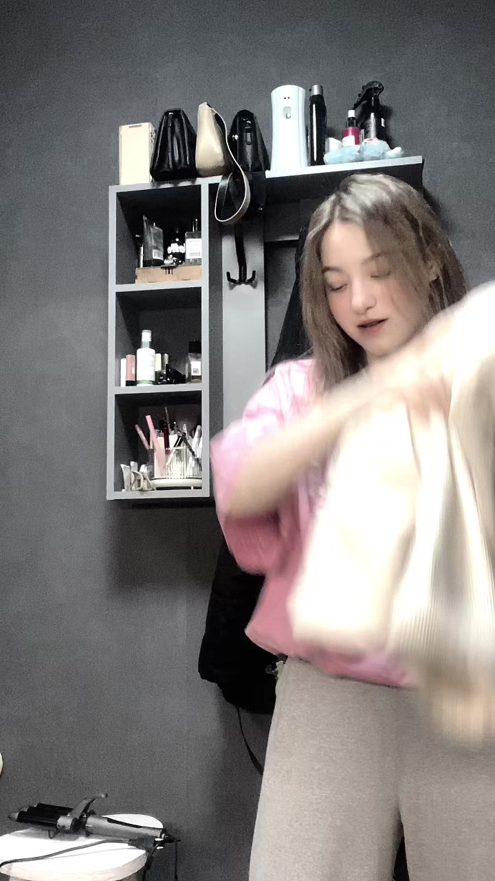 @🍑Танцующий орешек🍑