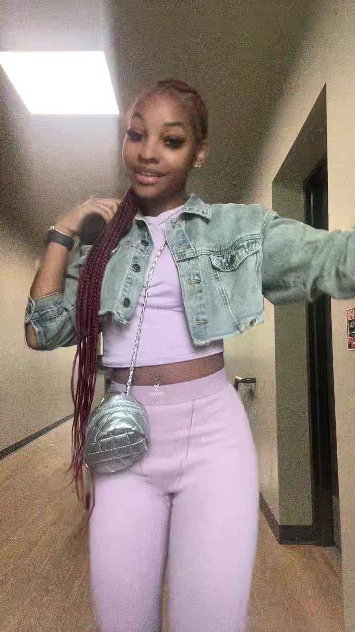 @baddieunhinged
