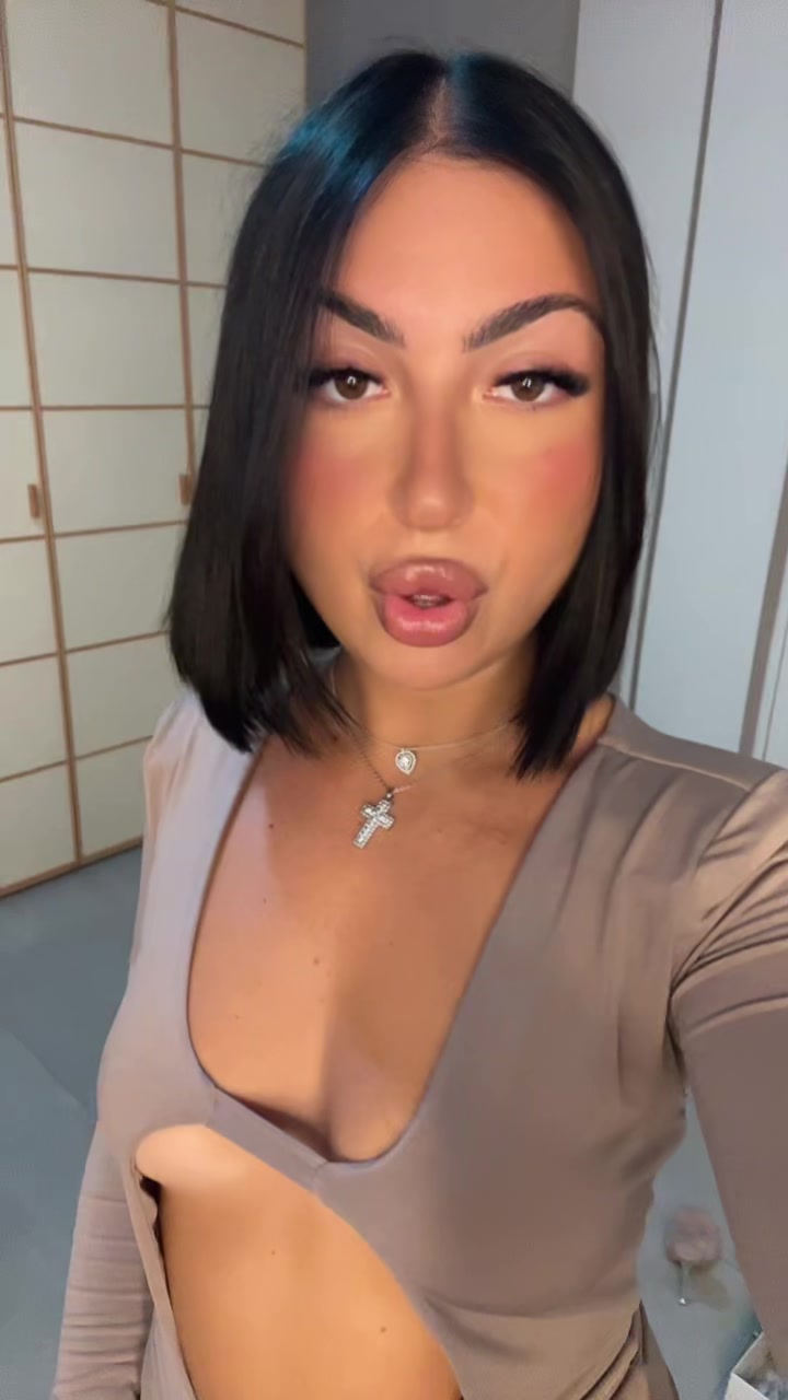 @Maria Vitrani