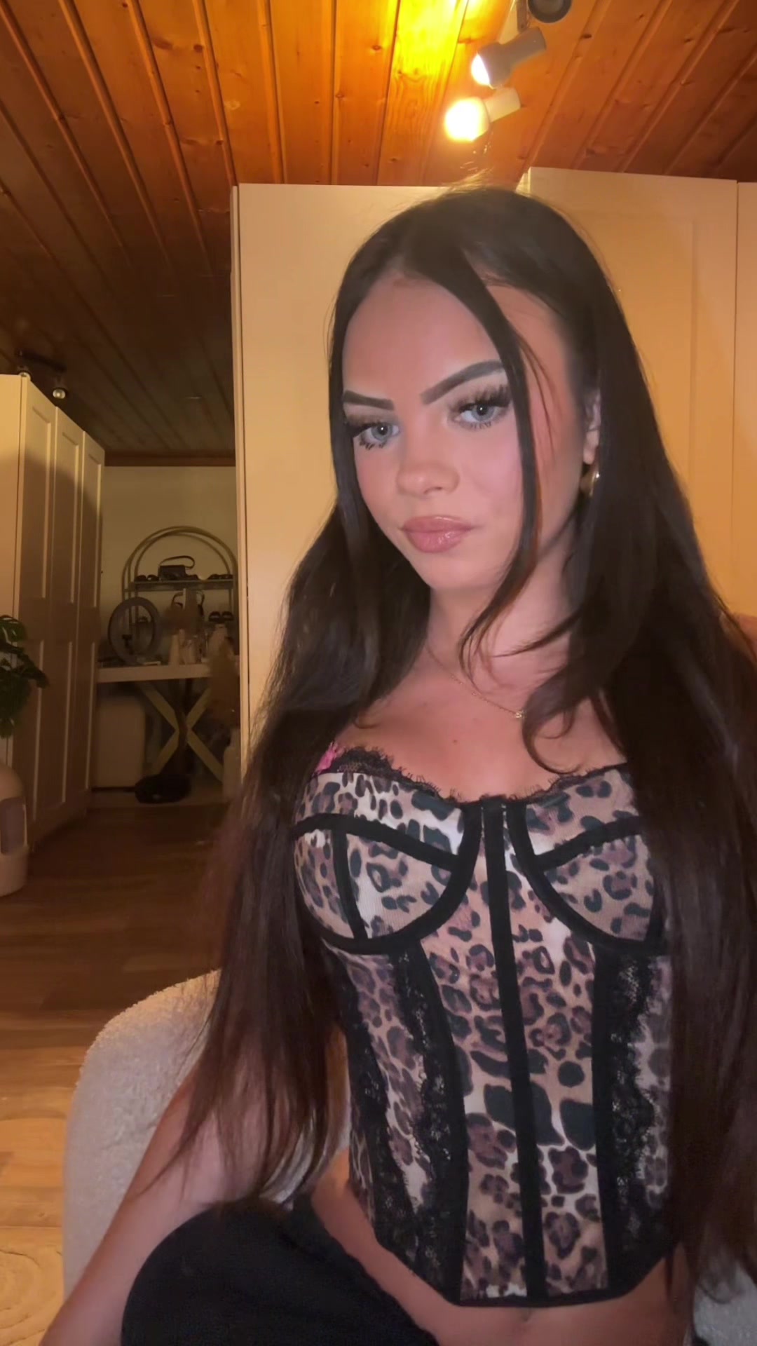 @doreengnadi