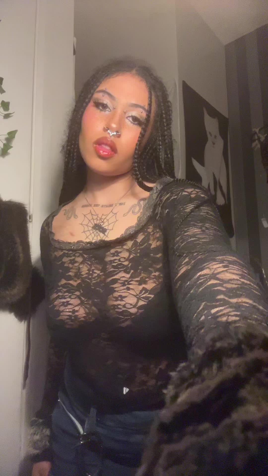 @mya🤠