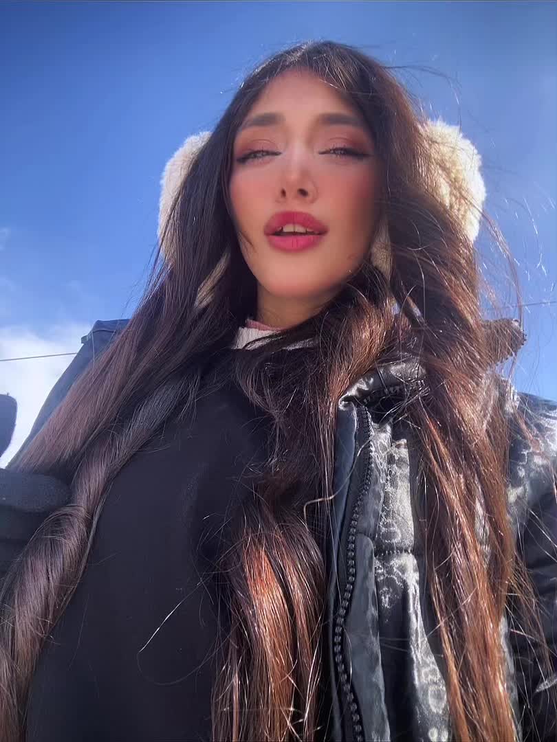 @hstiw_e