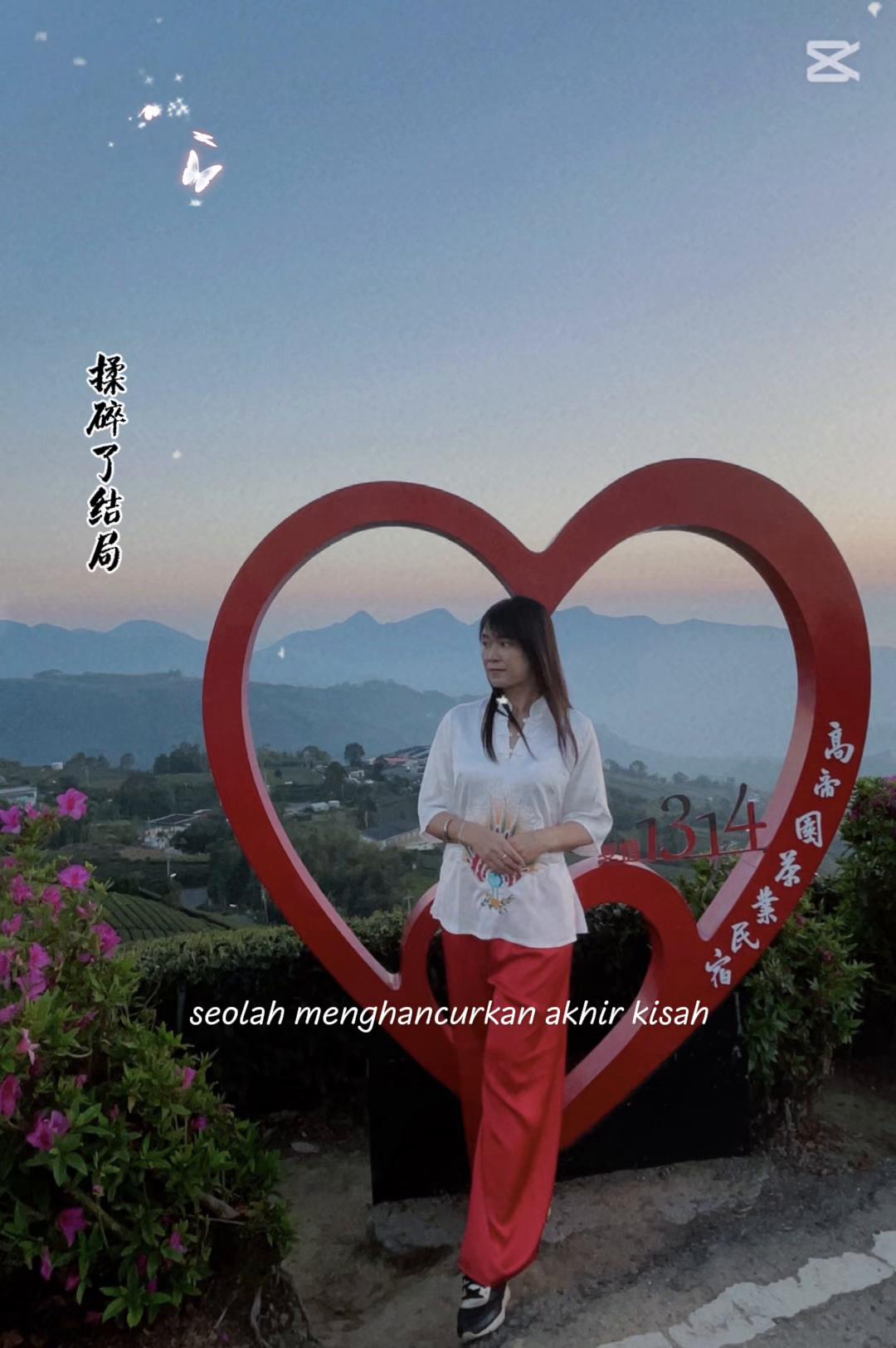 @施施