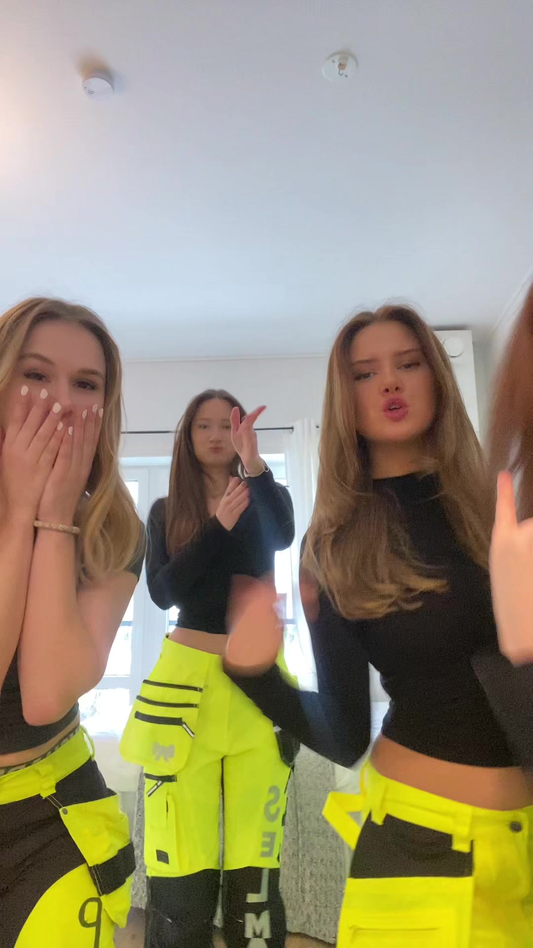 @philippa_033